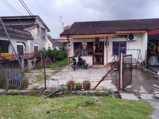 House for Sale Sungai Siput Terrace house 1
