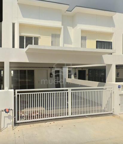 2-storey Terraced House For Rent 1