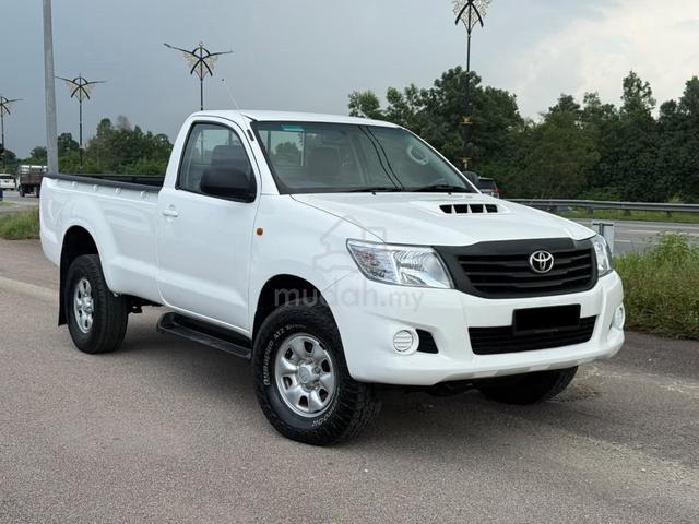 2013 Toyota HILUX 2.5VNT KUN25R VIGO (M) SINGLECAB - 1