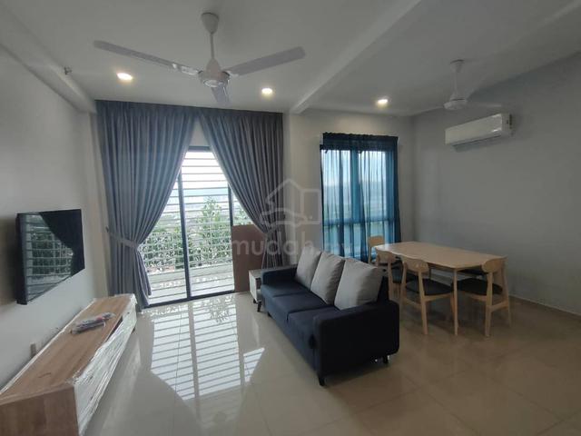 M Vista Condo - Medium Room with Balcony For Rent 1