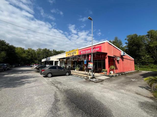Single Storey End Lot Shop Laman Glenmarie Shah Alam For Sale 1