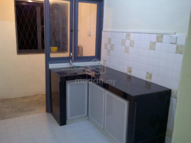 Dahlia Apartment (Ampang) 1
