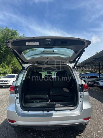 2020 Toyota FORTUNER VRZ 4X4 2.4L (A) - 5