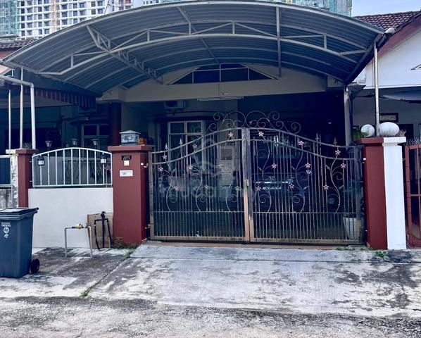 FULLY RENOVATED | FREEHOLD | Single Storey Terrace Taman Kempas Indah 1