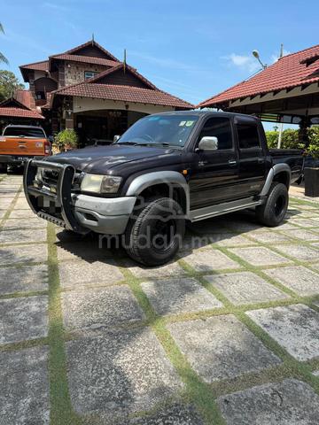 2004 Toyota HILUX 2.5 DOUBLE CAB AUTO - 3