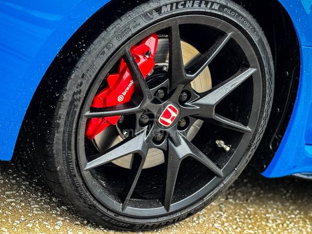 BLUE ( 2025 ) Honda CIVIC 2.0 TYPE R FL5 5YR WARTY - 5