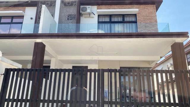 2 Storey Cluster @ Bandar Cemerlang, Ulu Tiram, Original Condition 1