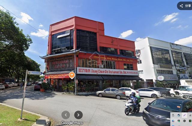 LIMITED CORNER Ground Floor shop Puchong Jaya Jalan Kenari for rent 1