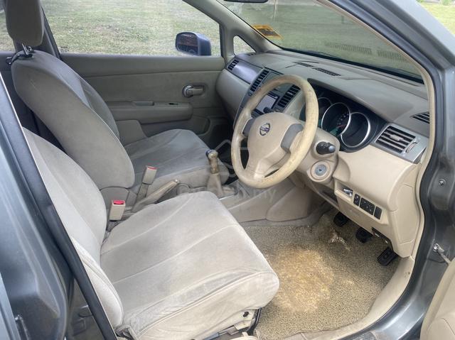 2011 Nissan LATIO 1.6 ST IMPUL (M) - 4