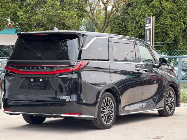READY STOCK 2024 Lexus LM500H 2.4 FULL LOAD - 3