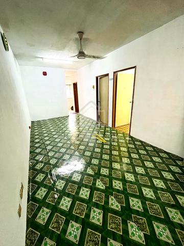 Taman Subang Perdana Flat 1