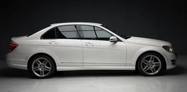 2015 Mercedes Benz C200 1.8 CGI (A) - 5