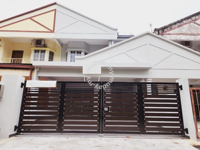 20x70sf.100% Newly Renovated 2Sty Teres,Taman Jaya 2 Pekan Semenyih 1