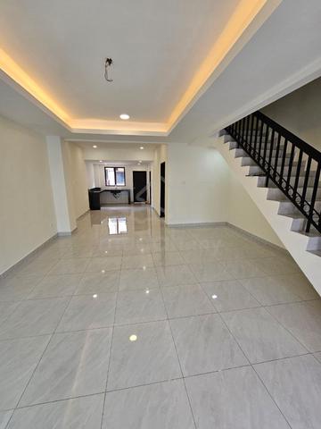 Full Loan Bukit Indah Double Storey Renovation Unit 1