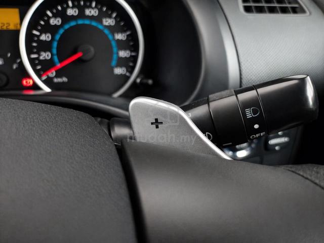 2011 Toyota WISH 1.8 X PADDELSHIT LEATHER SEAT - 3