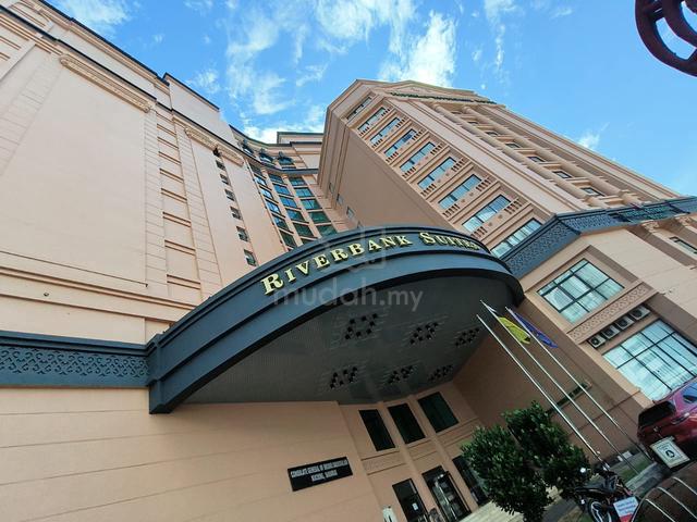 Riverbank Suites 1