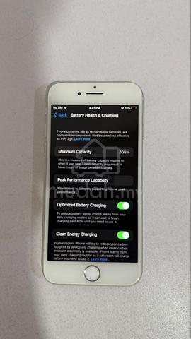 iPhone 8 64GB Silver Battery Health 100% - photo 3 of 3