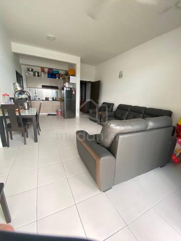 Seri Austin Residence Luxury Apartment 2