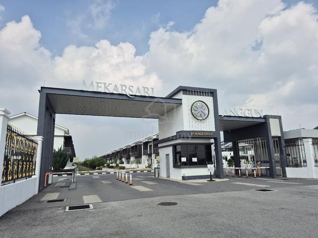 Mekarsari Anggun 2 Storey Terrace House Gated & Guarded  1