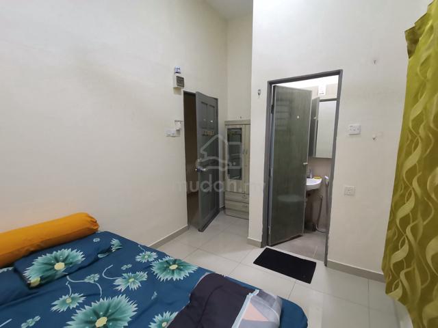 Ampang Bilik Sewa / Master Room (Free Parking and Wifi) 1