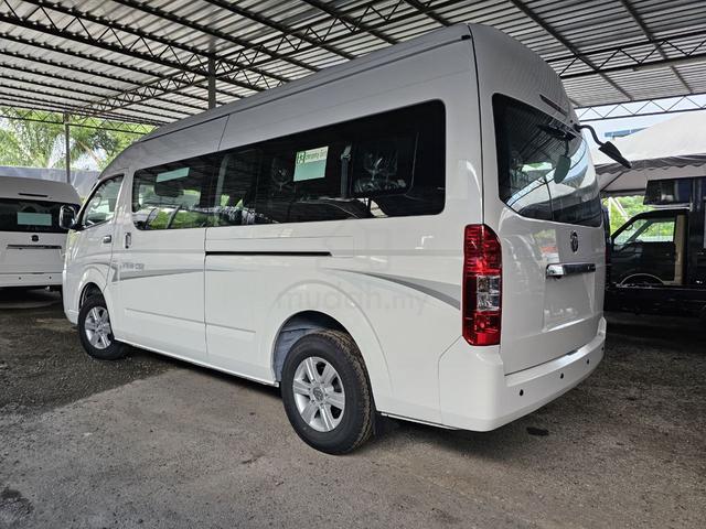 2026 Foton VIEW C2 10 Seater Window Van - 3