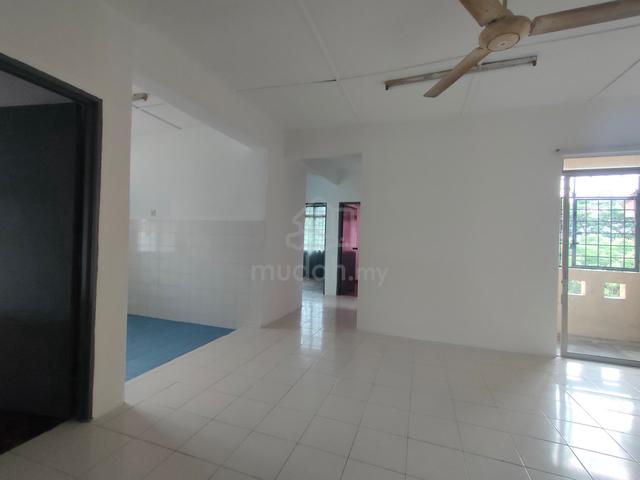 Sri Baiduri Apartment 1