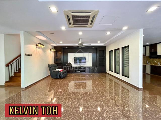 2 STOREY SEMI-D LA 3500sf FULLY RENOVATED EXTENDED SUNGAI NIBONG 1