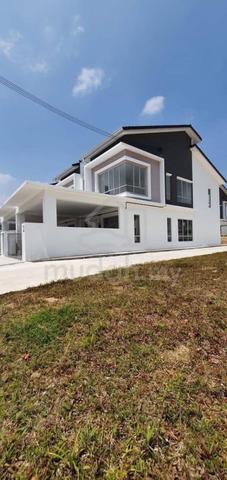 Aircond x 2  4 bilik Tiara Sendayan 2 storey house murah 1