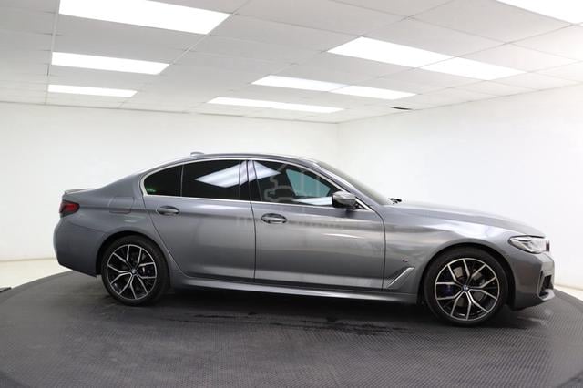 2023 BMW 530i 2.0 M-SPORT ORIGINAL MILEAGE - 4