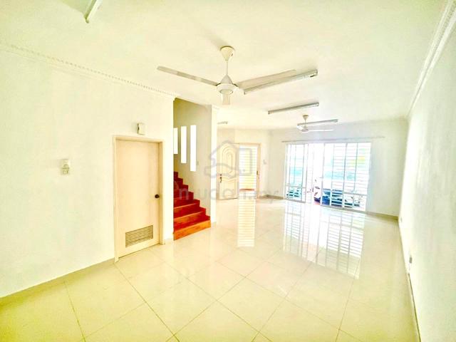 Freehold 3 Storey Superlink House Anjung Sari Setia Alam 1