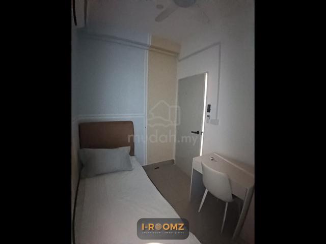 Junior Room Bilik Sewa Book Room Now Sepang Female Male Acacia Move In 1