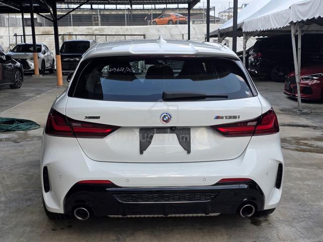 PERFECT Bmw M135i MSPORT xDRIVE 4WD HB 2.0 LOWMIL - 4