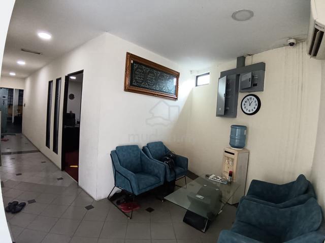 wangsa maju seksyen 1 (3 sty corner) shoplot actual photos . 8633 sqf 1