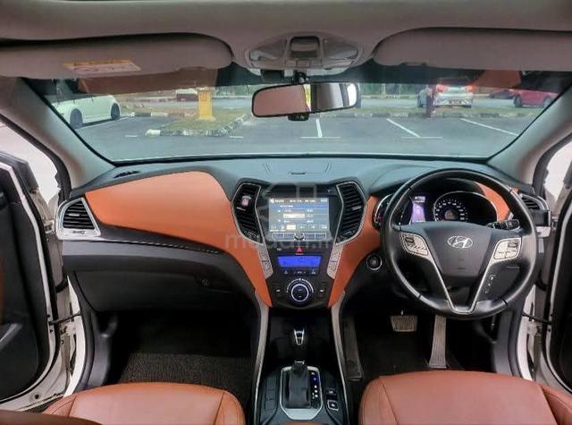 2014 Hyundai SANTA FE 2.4 Petrol - 3