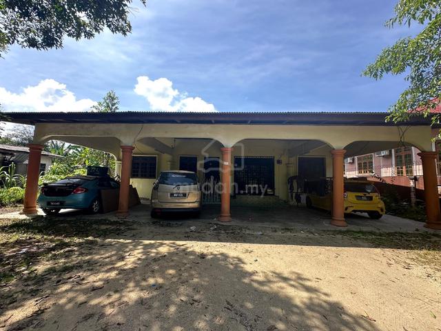 Rumah Kampung Tepi Jalan Melor-Ketereh 1
