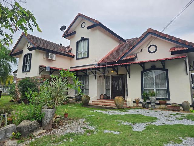 (ENGLISH COTTAGE) CORNER LOT BANGLO SEPANG PUTRA, Sepang 1