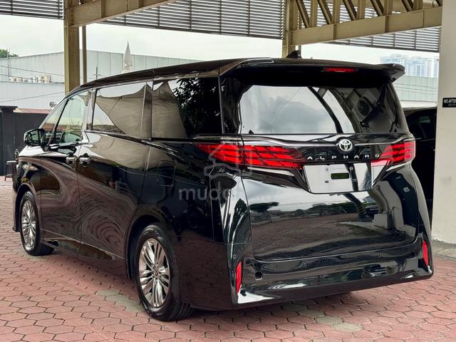 2025 Toyota Alphard Z 2.5 - 4