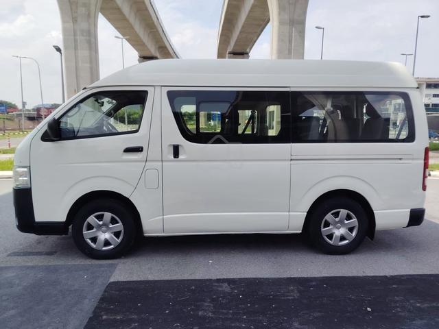 2014 Toyota Hiace 2.5 (M) Window Van - 4