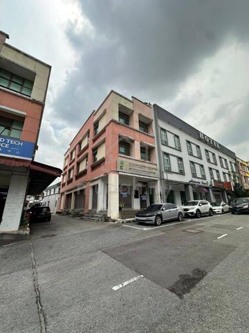 Taman Desa Cemerlang 3 Storey Endlot Shop Lot Ulu Tiram Johor 1