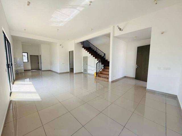 Brand New Semi Detached Sejati Lakeside 2 Cyberjaya 1