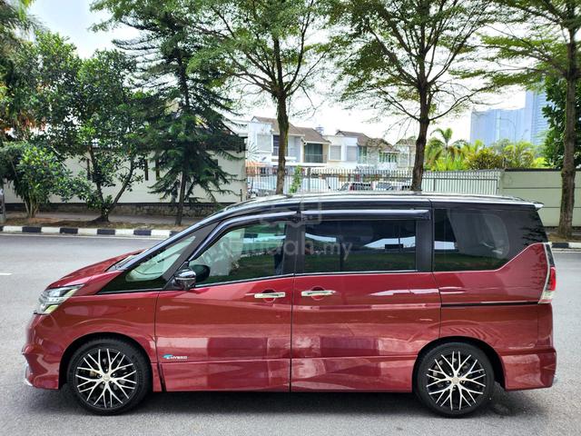 Nissan SERENA 2.0 J IMPUL FULON 3 YEAR WARANTY MPV - 4