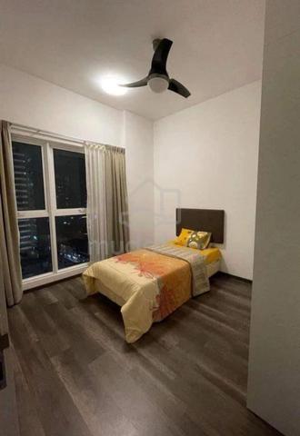 Looking for a Female housemate 🌸 📍 Olive Tree Residence 1