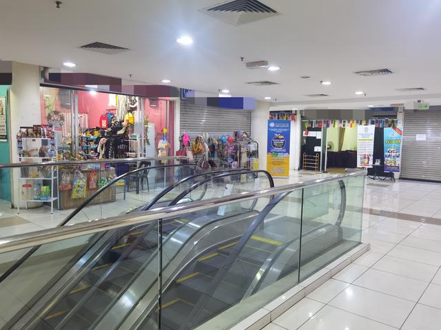 RENT KK Putatan One Place Mall 1st Floor Shoplot (Road frontage) 352sf 1