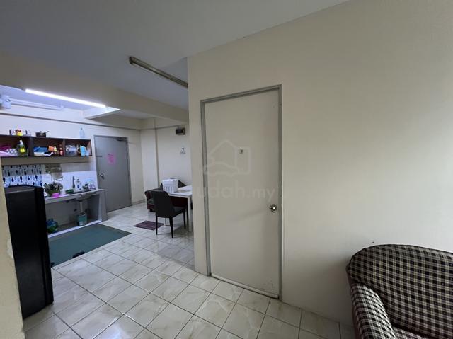 Bilik Sewa Individu Nilai, Desa Jati Apartment 1