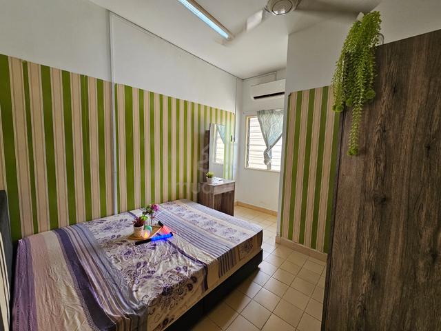 (Include Electric & Water) AirCond Room for rent ( BOTANIC ANGSANA ) 4