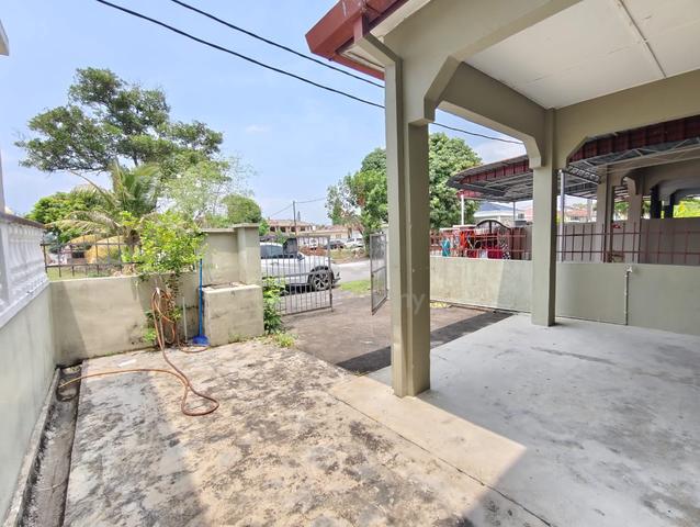 (Facing open) Taman Seremban Jaya Senawang 1