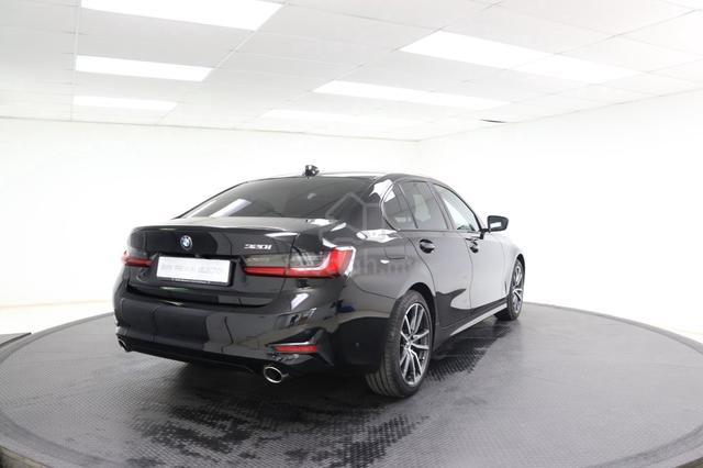 2021 BMW 320i Sport (with DA) - 3