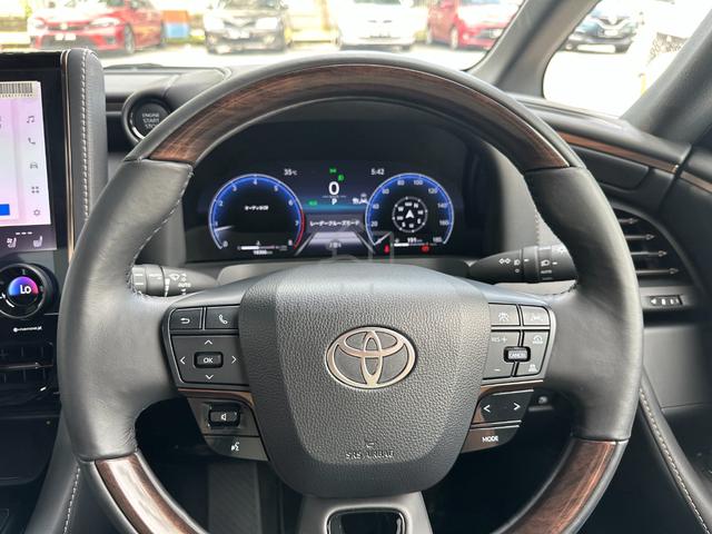 MODELLISTA DIM SUNROOF 2024 Toyota ALPHARD Z 2.5 - 3