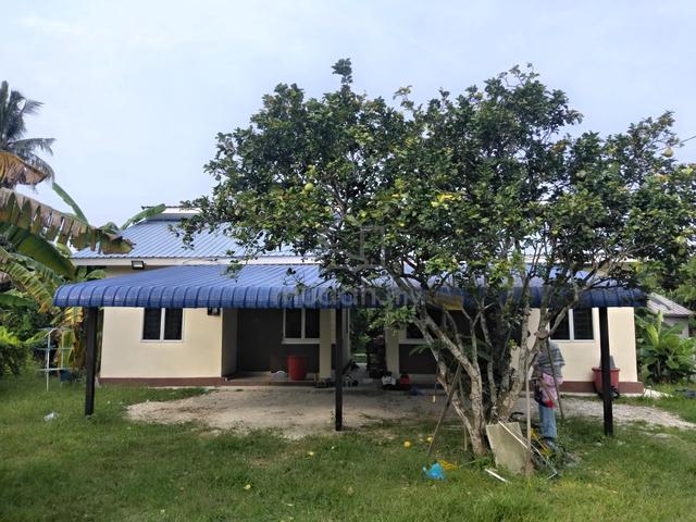 Rumah Kecil Suasana Kampung 1