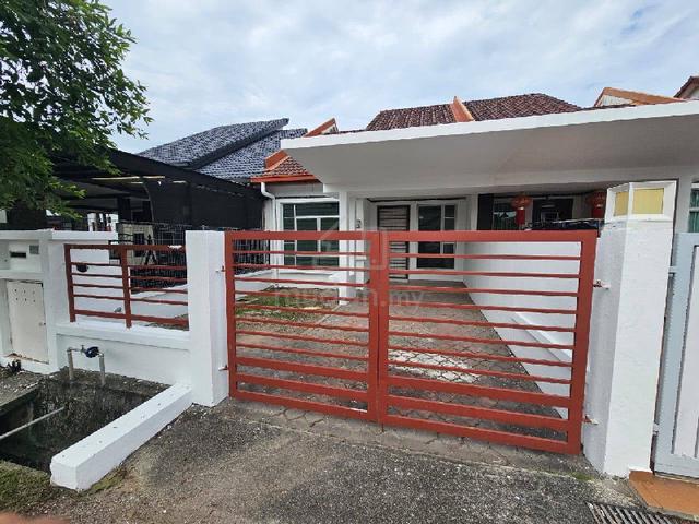 Cheapest Facing Open Single Storey Jalan Makyong Bandar Bukit Raja 1